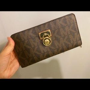 Michael Kors wallet